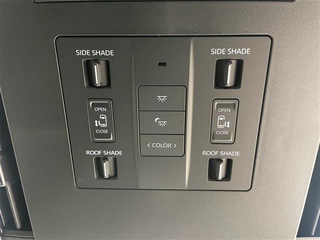 【両側パワースライドドア】小さなお子さまでもボタン一つで乗り降りラクラクです！両手に荷物を抱えている状態でもボタンを押せば自動で開閉するので、お買い物やお出かけの際にはとっても重宝します！