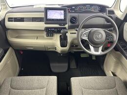 【インパネ全体】全方位で視界が広く、高い目線で運転もしやすいです！