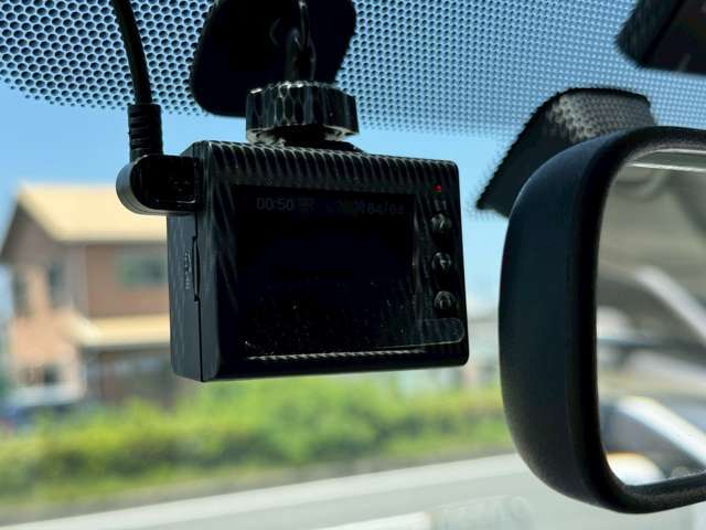 ☆安心の全車保証付き☆ 最大437項目対象の有料保証もご用意させて頂いております。エンジンやミッションはもちろん細かい部品も対象となっております。