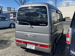 当社はR18篠ノ井バイパス沿いの展示場です！南長野運動公園交差点エネオスのガソリンスタンド隣です。入口ブルーの看板が目印♪長野IC・更埴ICより約5分です！