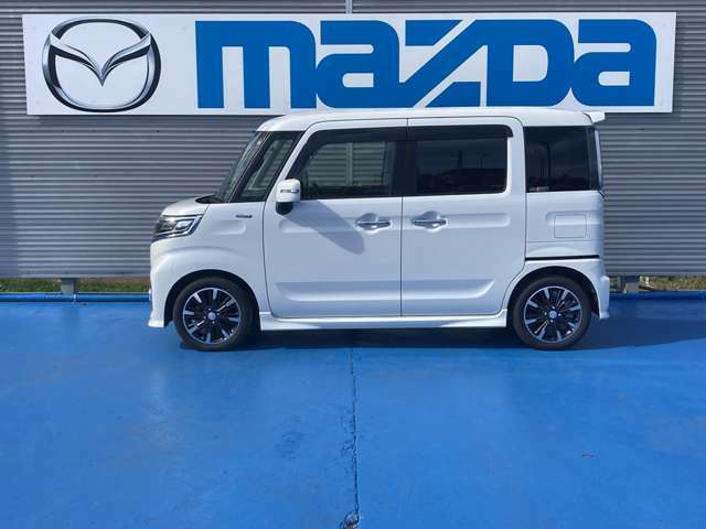 マツダオートザム弘前神田は新車販売・中古車販売・車検・整備・鈑金塗装・用品販売・自動車保険を取扱い、カーライフの総合店舗です。