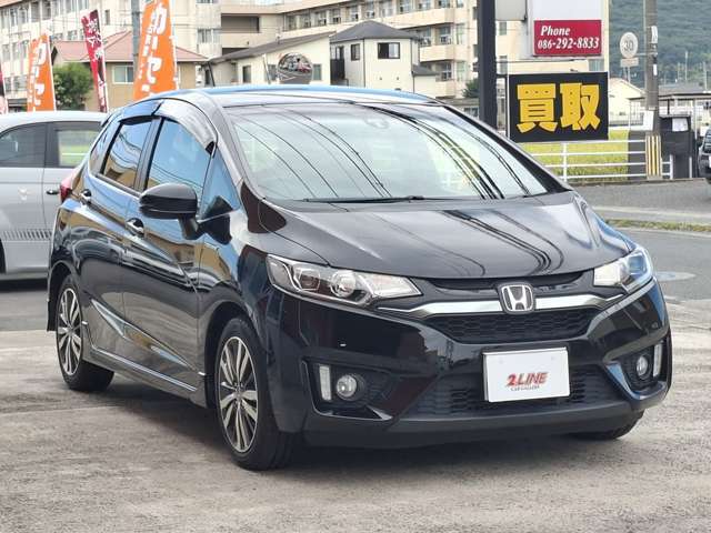 営業時間は10時から19時、定休日は水曜、祝祭日ですが、なかなか時間が合わなくて見に行けないといわれるお客様にも柔軟に対応しております。お気軽にご連絡ください。【TEL086-292-8833】