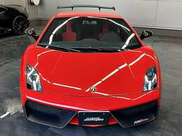 世界限定車、ガヤルド・スーパートロフェオ・ストラダーレ（Rosso Mars）非常にきれいなお車です。Supertrofeo Stradale Interior / Lifting system
