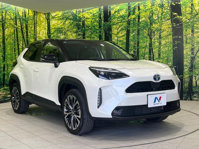 大好評のボディコーティング「弾スプラッシュコート」もご納車までに施工可能。通常のガラスコートと異なる、耐久年数6年の無機質ガラスコーティングが、ボディをキレイな状態に保ってくれます。