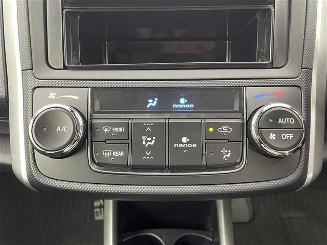 【オートエアコン】車内温度を感知して自動で温度調整をしてくれるのでいつでも快適な車内空間を創り上げます！