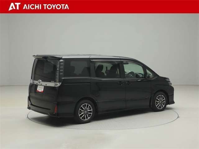 『ロングラン保証』はメーカー、年式を問わず1年間・走行距離無制限の無料保証です。最長3年まで延長可です！詳しくはスタッフまでおたずねください。