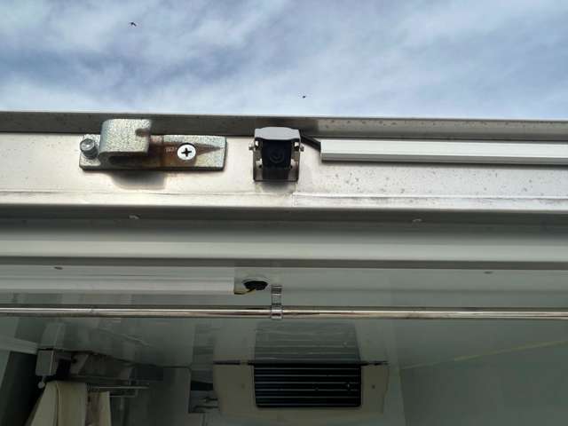 当社HPも是非ご覧下さい！【http：//www.jobcars.jp/】　軽から乗用車・商用バンなど幅広いラインナップを揃えております。当店で見て頂く事も可能ですのでお気軽にお申し付け下さい！！