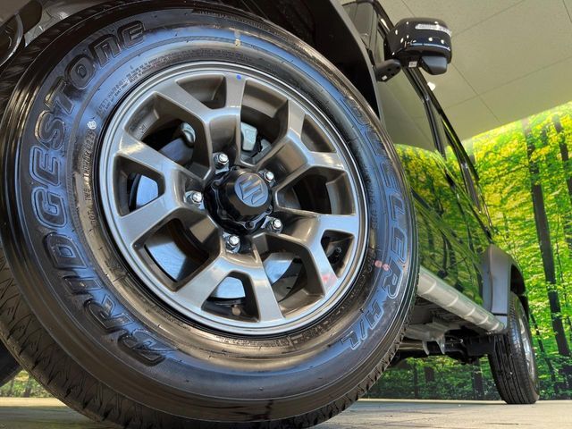 【純正15インチアルミホイール】外観にマッチした純正アルミホイールを装着しております。各種社外アルミホイールや、スタッドレスタイヤも取扱いしております。是非ご相談ください♪