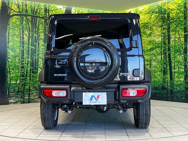 安心の最長10年・走行無制限保証（有償）をご用意。保証内容も充実はもちろん、無料点検＆オイル交換や、年中無休の全国・24時間ロードサービスも付帯されておりますのでご安心下さい。