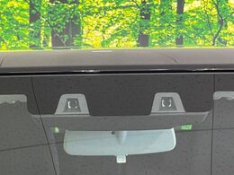 【スズキ　セーフティサポート】走行中に前方の車両等を認識し、衝突しそうな時は警報とブレーキで衝突回避と被害軽減をアシスト。より安全にドライブをお楽しみいただけます。