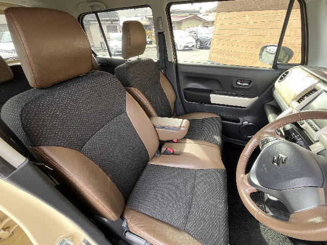 ホームページもご覧ください♪「BCN 中古車」で検索！