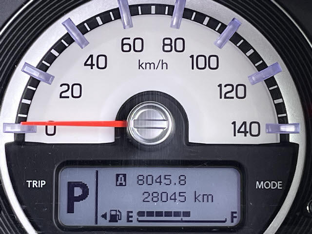 在庫車の全車に専門業者のルームクリーニング施工済！