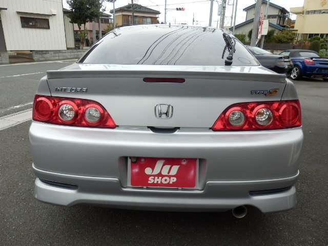 すべての展示車は走行管理協議会で点検チェック済みです