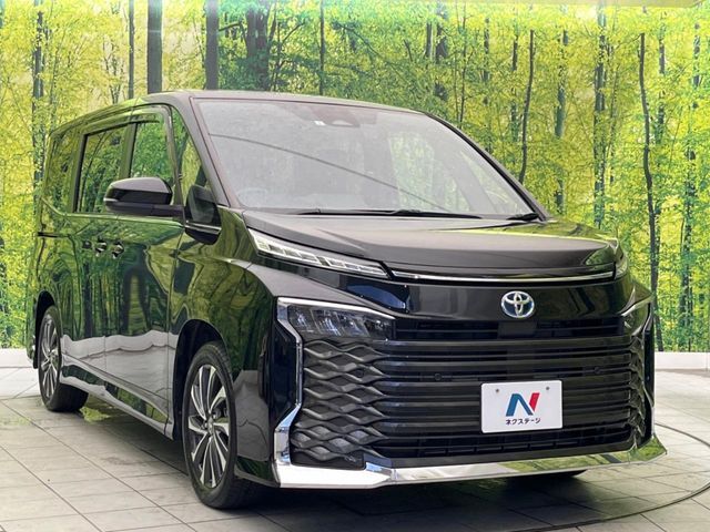 大好評のボディコーティング「弾スプラッシュコート」もご納車までに施工可能。通常のガラスコートと異なる、耐久年数6年の無機質ガラスコーティングが、ボディをキレイな状態に保ってくれます。