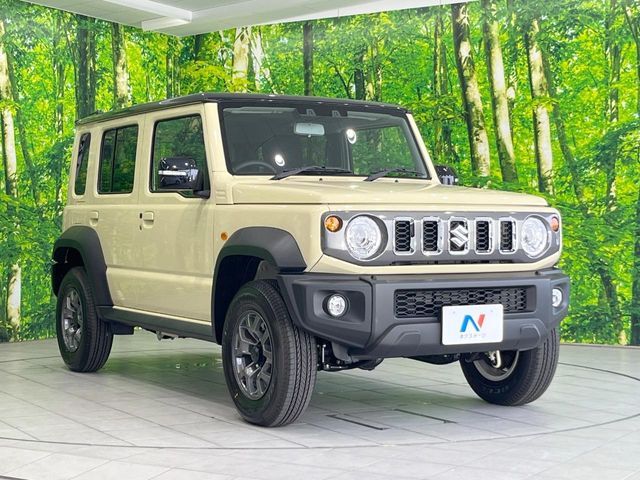 大好評のボディコーティング「弾スプラッシュコート」もご納車までに施工可能。通常のガラスコートと異なる、耐久年数6年の無機質ガラスコーティングが、ボディをキレイな状態に保ってくれます。