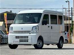 ■□■□■ 軽自動車も普通車も在庫数は 約6000台！！  グループ年間販売台数は20000台！！ 大量販売・大量仕入で1台あたりのコストを削減しています！！  ■□■□■