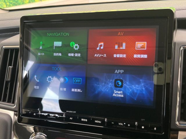 【大画面ナビ】人気の大型10.1インチナビを装備。存在感のある大画面はインパクト大！ナビ利用時のマップ表示は見やすく、テレビやDVDは臨場感がアップ！いつものドライブがグッと楽しくなります♪