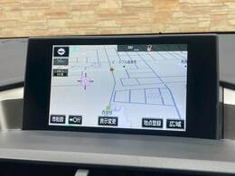 【純正メーカーナビ】装備でフルセグTV視聴やCD、DVD、Bluetooth等充実装備。