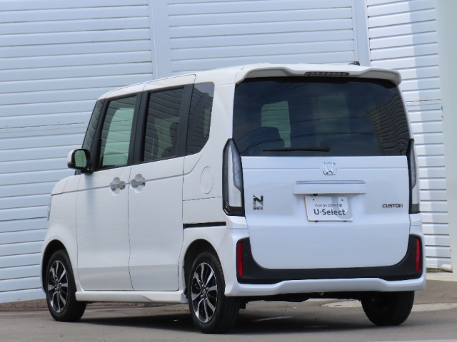 この車両は、法廷12か月点検を実施致します。ホンダ正規ディーラーだからこそ出来る確かな技術で、お客様に安心と快適をお届けいたします（点検整備費用は車両本体価格に含まれております）。