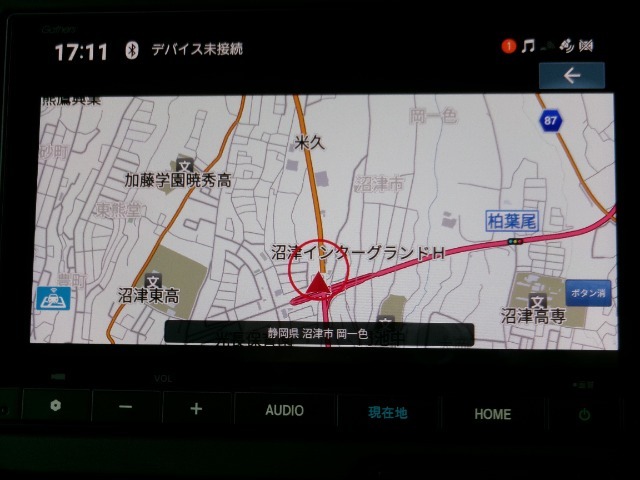ホンダ純正メモリーインターナビを搭載！わかりやすい案内で目的地まで安心サポート！！更にインターナビ機能でリアルタイムな道路交通情報も取得！また、自分好みに各種設定も細かくカスタマイズできます！