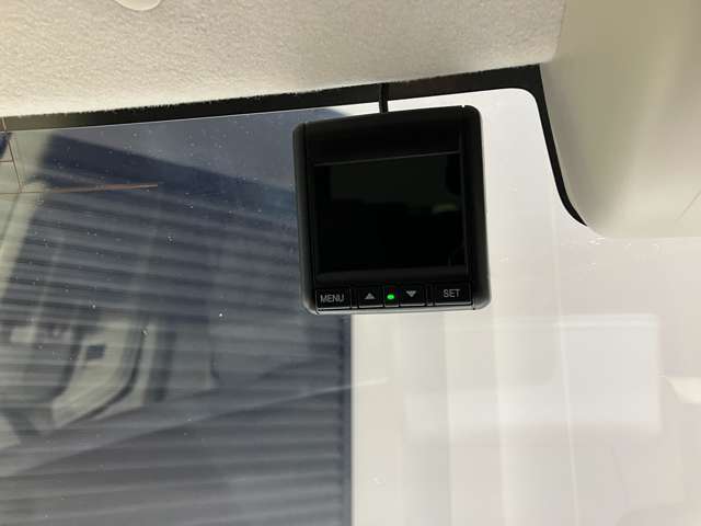 ☆安全装備・衝突軽減ブレーキ付のお車も多数ご用意しております☆詳しくは営業スタッフご相談下さいませ♪
