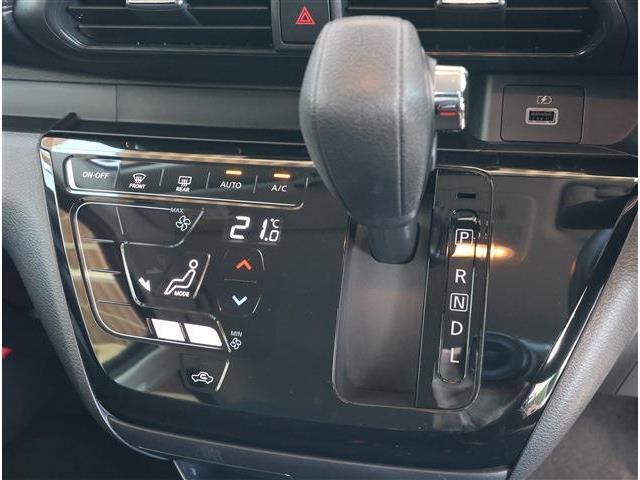 アツミモータースでは人気の中古車を常時1500台展示！掲載車両以外にも当社ホームページにて検索できます！