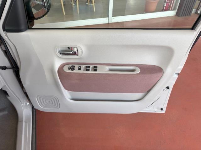 届出済未使用車とは、登録済みでなおかつ使用していない車のことを指します！ナンバー登録はしてあるものの、実際には使用されず保管しているケースが多く、必要最低限の走行しかしていないお車です♪