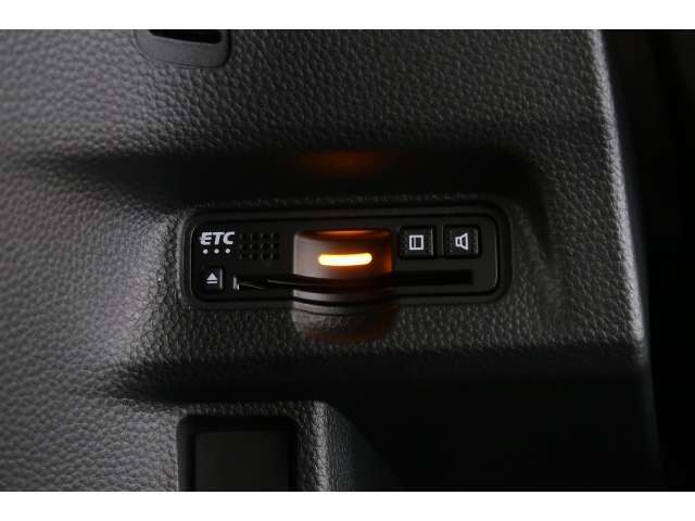 ◆◆ETC付！高速道路の料金所はキャッシュレスで通過です！サービスエリア等にあるスマートインターの出入りも利用可能でとっても便利☆ご納車後すぐにお使い頂けるようセットアップしてのお渡しとなります。