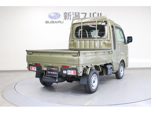 お待たせいたしました！サンバートラック、グランドキャブ4WD入荷です！