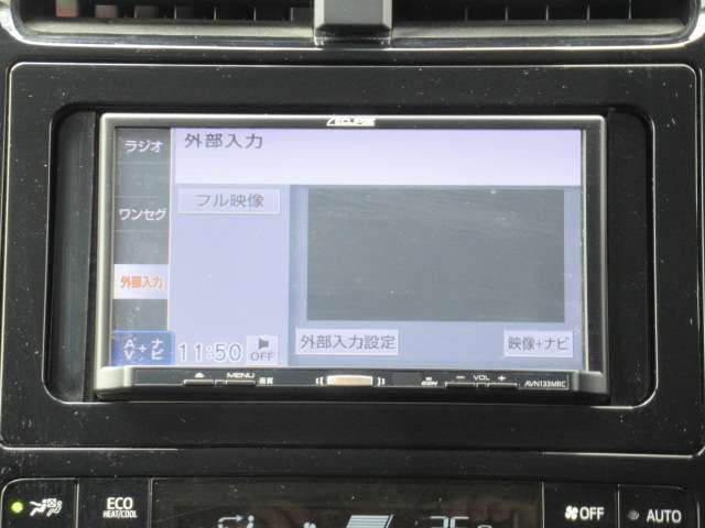■車両入庫時品質チェック100項目以上！外装や内装、下回りなど品質判定、高速道路での試乗走行を行い当社規定をクリアした当店お薦め車両のみ展示を徹底しています。