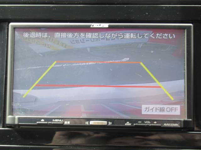 ■高速道路にて試乗走行を行い、THIRTY規定をクリアした車両のみの展示を徹底しています。