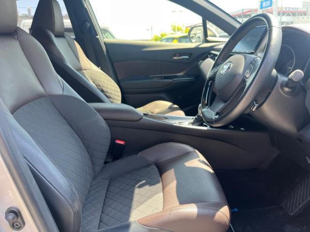 「この車の写真をもっと見たい」「状態が気になる」「この装備はついている？」どんな小さな疑問でもお気軽にお問い合わせください！
