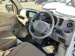 「この車の写真をもっと見たい」「状態が気になる」「この装備はついている？」どんな小さな疑問でもお気軽にお問い合わせください！