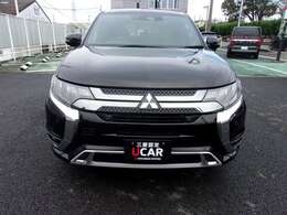 1年間走行距離無制限の『ダイヤモンド保証』付き。全国の三菱系ディーラーにて保証修理を受ける事が出来ますので、お出かけの際も安心です。また、有償にて2年または3年に保証を延長する事も出来ます。