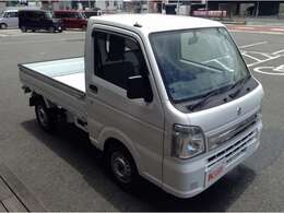 【届出済未使用車の得する価格】大量仕入れにより車両価格が割安な上重量税は払い込み済みで、登録月によっては取得税もかかりません。