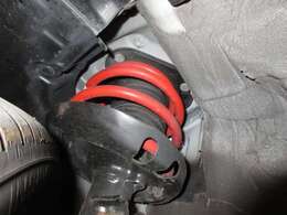 高すぎず、低くすぎないダウン量の専用ダウンサス装備です。愛車をスタイリッシュに演出いたします。