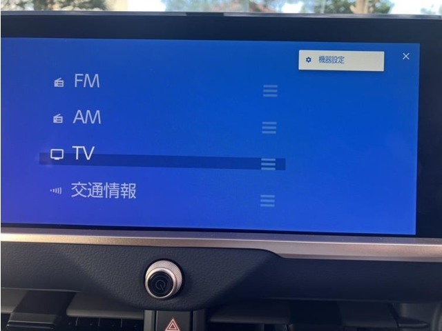 【週末イベント開催中】ご都合がよろしければ、ぜひ週末にお越し下さい！毎週、特選車や催し物をご用意しております！ポップコーンマシーンがありますので、お子様も喜びますよ♪キッズスペースもあります♪