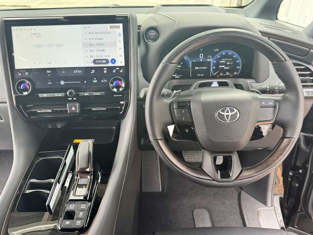 【運転席まわり】