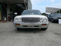 走行28000km　全塗装済み　ベンチコラムMT　丸目4灯　メッキバンパー　バンゲート仕様　14インチ　フォーカスレーシングホイール＆新品ホワイトリボンタイヤ　ローダウン