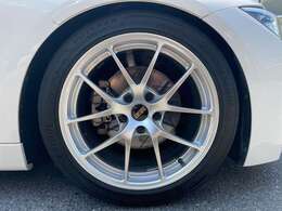 BBS　RI-A（ダイヤモンドシルバー）18インチAW　アイバッハ車高調　プロストリートS