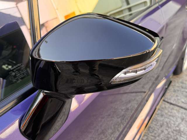 来店予約で成約を頂いたお客様には当店オリジナルの除菌消臭プランをプレゼント！車内の気になる臭いを解消するためにオゾン発生器を使用し、強力に除菌脱臭し二酸化塩素除菌消臭剤 SEAL OFFを使用して消臭します。