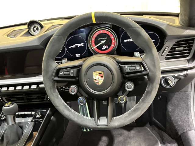 自動車保険、ナビTV、ETC、ドライブレコーダーなどの取扱いも致しております。お気軽にご相談下さいませ。ビートレード 直通無料電話番号 0078-6002-526487までお電話下さいませ。