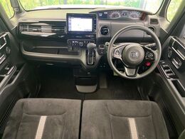 グループ総在庫数約30，000台！！全国の系列店からメーカー・車種問わずご紹介出来るので、あなたにピッタリのお車が見つかるはずです♪まずはお問い合わせ下さい☆