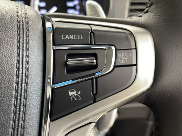 【運転席操作部】快適なドライブを楽しむための機能が装備されています！運転席から触れるので、使いやすいです！除菌プランいれていただくと、さらに清潔で安心していただけます！