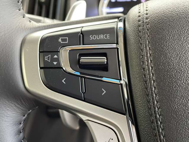 【運転席操作部】快適なドライブを楽しむための機能が装備されています！運転席から触れるので、使いやすいです！除菌プランいれていただくと、さらに清潔で安心していただけます！