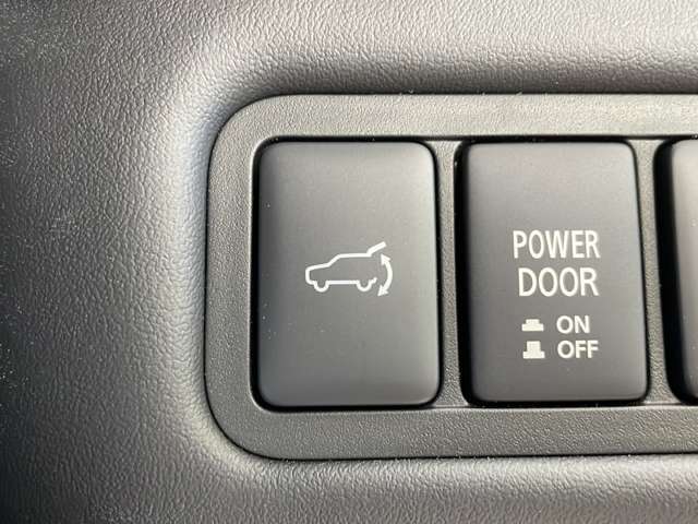 【運転席操作部】快適なドライブを楽しむための機能が装備されています！運転席から触れるので、使いやすいです！除菌プランいれていただくと、さらに清潔で安心していただけます！