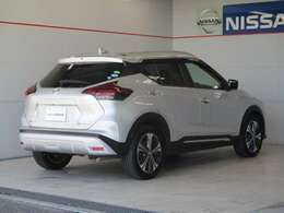 日産人気のSUV！キックス・Xツートンインテリアエディション（e-POWER）入庫しました。