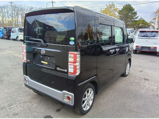 札幌本店の展示台数は約100台！