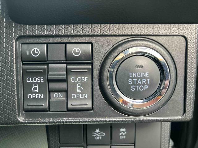 3.「認定中古車カルテ」は、走行距離や修復歴に加えてキズ・凹みの有無・状態や消耗品の交換、過去の整備状況がわかります。