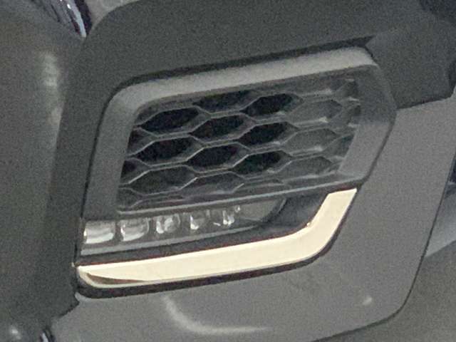 フォグランプで見た目もかっこよく、安全性も高いです！